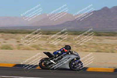 media/Nov-06-2022-SoCal Trackdays (Sun) [[208d2ccc26]]/Turn 11 Side (945am)/